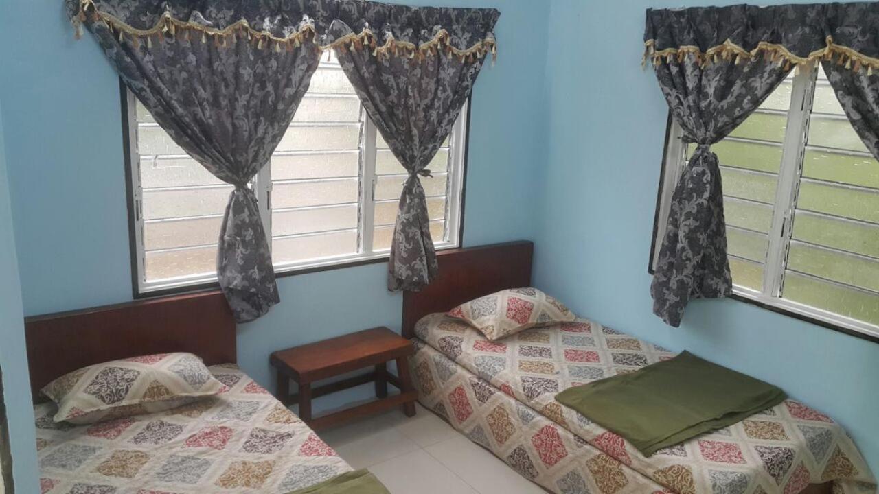 Roomstay Tok Abah A Kuala Rompin Exterior photo
